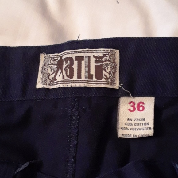 Shorts - Picture 4 of 4